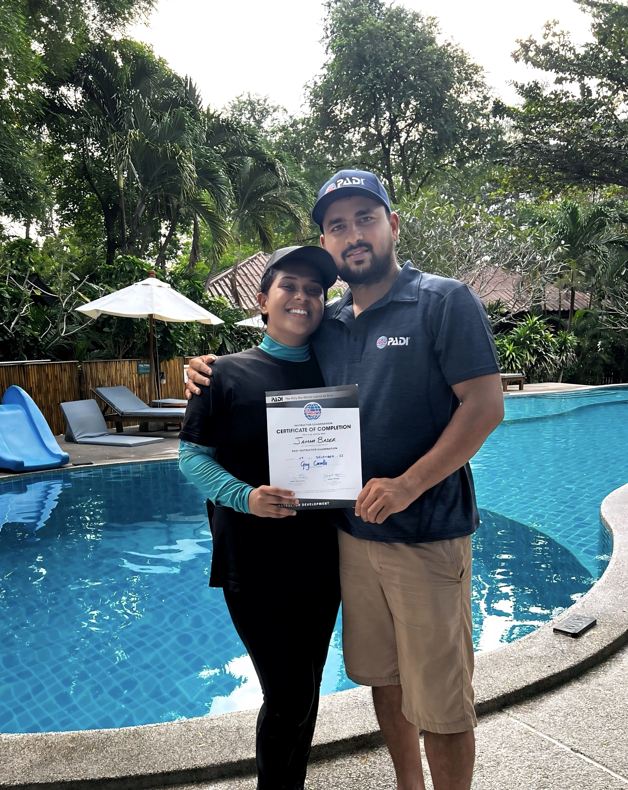 women in scuba diving